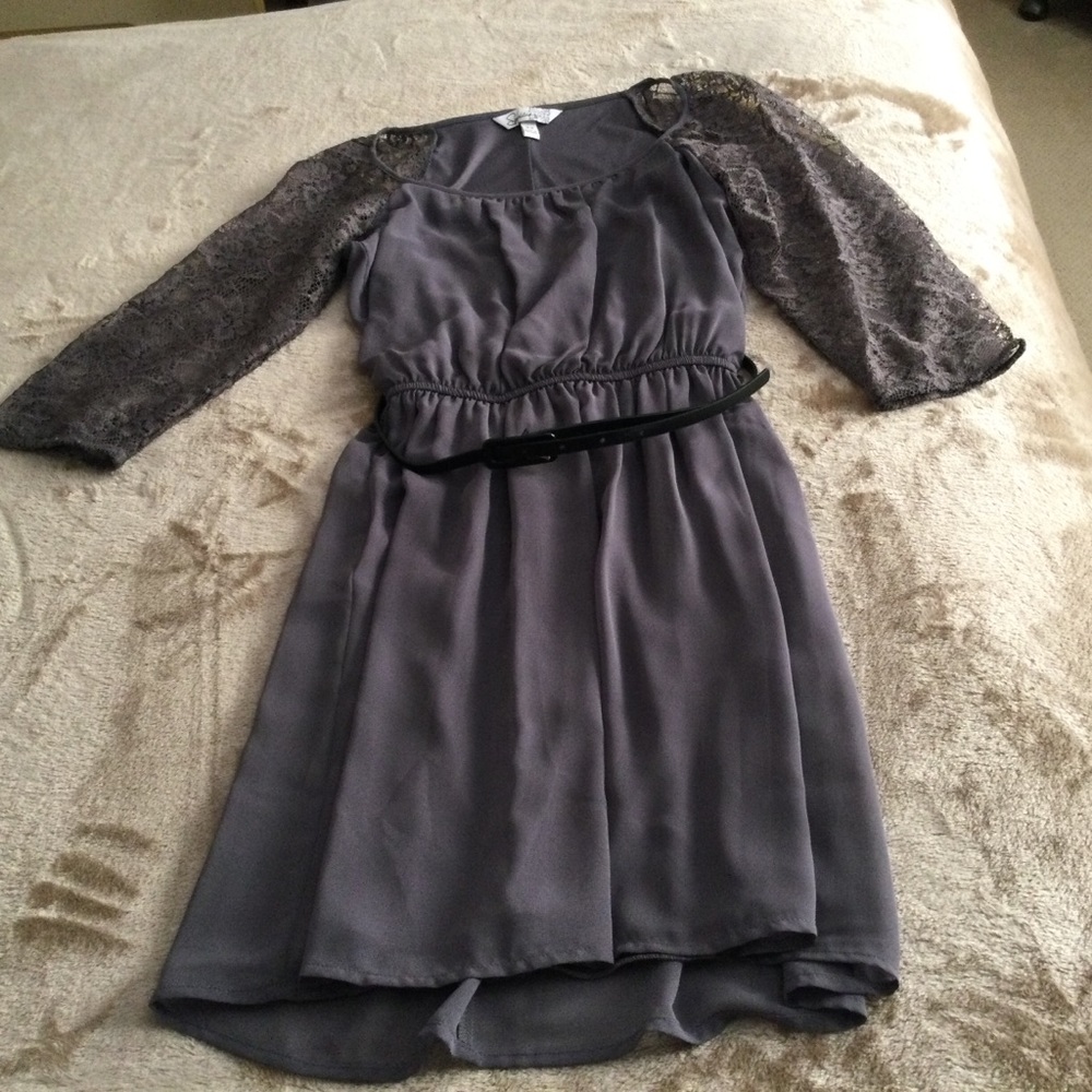 Speckless Gray Lace Quarter Sleeve Belted Dress
